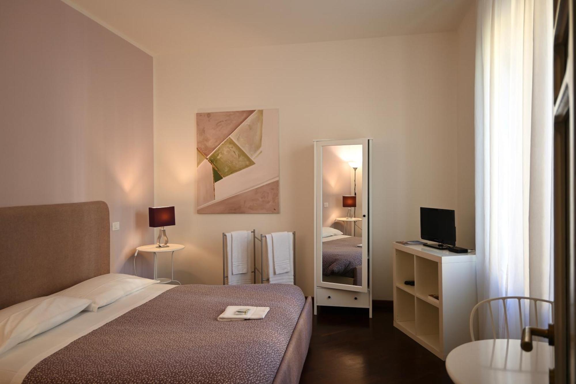Hotel Dimora Montecchi Verona Exterior foto